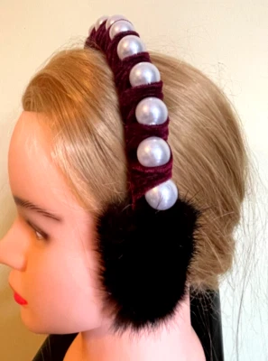 Nuevo terciopelo rojo oscuro y piel de visón negro real con 16 aros grandes de perlas blancas Foto 1 de 4