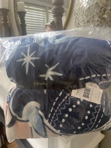 Vera Bradley Plüsch Überwurf Decke 80x50 Disney Cinderella Paisley Twilight Blue - Bild 1 von 4