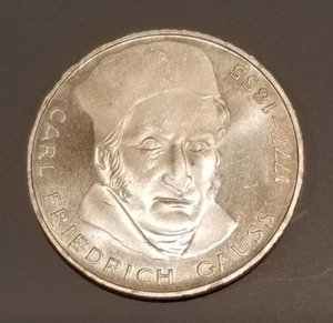 GERMANY 5 MARK UNC SILVER COIN 1977 CARL FRIEDRICH GAUSS UNC - Picture 1 of 1