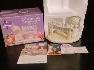 ENESCO PRECIOUS MOMENTS 15th ANNIVERSARY COMMEMORATIVE FIGURINE "WHAT a TWEET" - Picture 1 of 10