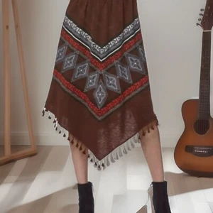 ALTAR’D STATE Rock Damen klein braun aztekisch asymmetrisch Fransen Pulloverrock - Bild 1 von 9