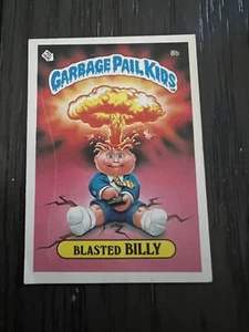 Garbage Pail Kids 8b Blasted Billy OS1 Serie 1 1985 Lista de verificación brillante (A5) - Imagen 1 de 8