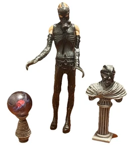 McFarlane 1998 Metal Gear Solid Psycho Mantis Tactical Espionage 100% Komplett - Bild 1 von 9