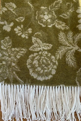 FRATI~made in ITALY~WOOL BAMBOO~THROW/Blanket~50 x 60 + Fringe~green~floral~NWT~ - Image 1 of 4