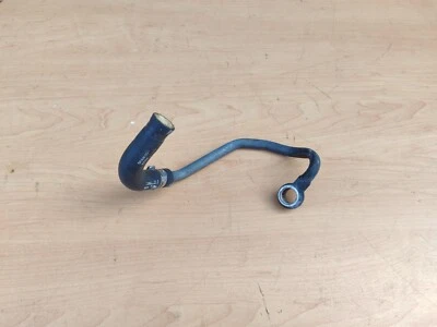 Tubo de refrigerante tubo de refrigerante turbo Volvo V70 II S60 I XC70 D5244T5 30713744 - Imagen 1 de 2