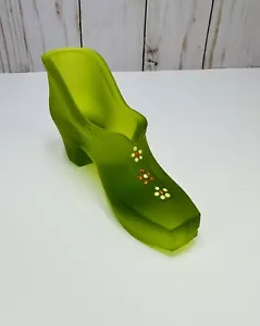 Vintage Westmoreland Collectors Frosted Glass Shoe Hand Painted Daisies Flowers - Picture 1 of 14