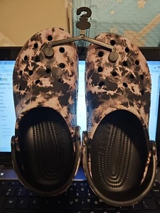 Crocs Black/Bleach Tie-Dye Marbled Adult Unisex Clog Shoes Men(5)Women(7)Shoe - Picture 1 of 3