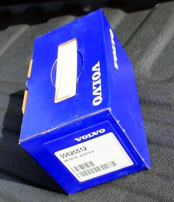 OEM VOLVO Fuel Filter For Volvo C30 C70 S40 S60 S80 V70 XC70 XC90 "30620512" - Image 1 of 4