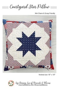 Patrón de almohada Courtyard Star BNB 2514 de Crhissy Lux of Branch & Blume - Imagen 1 de 2