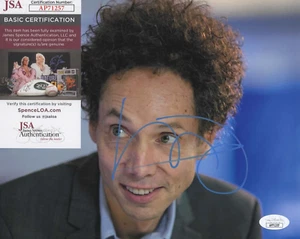 Malcolm Gladwell Signed 8x10 Photo w/ JSA COA #AP71257 - Picture 1 of 2