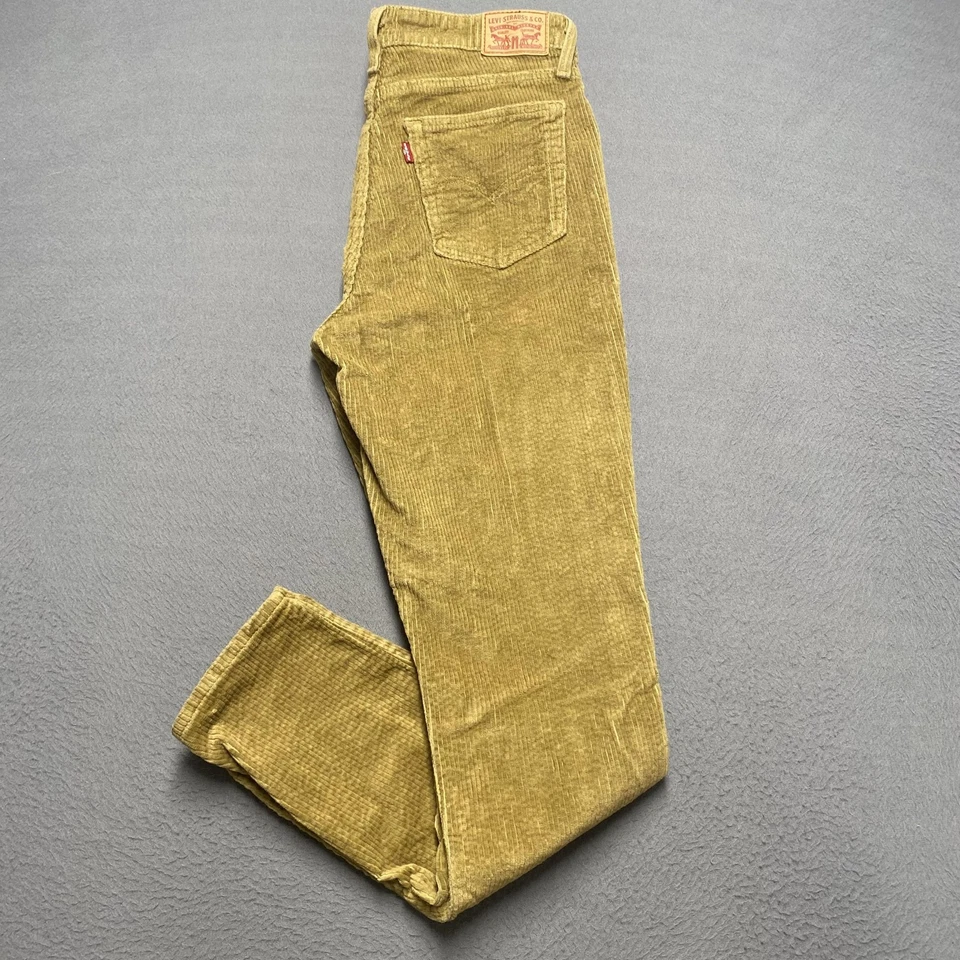 Pantalones de pana Levis para mujer 31x30 oliva 5 bolsillos pierna recta elásticos cremallera mosca Foto 1 de 4