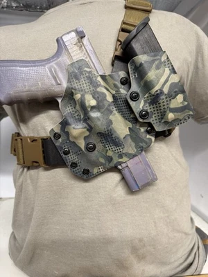 Coldre de peito camuflado feito sob medida Kydex equipamento para Glock 20,21,40,41 MOS - Imagem 1 de 4