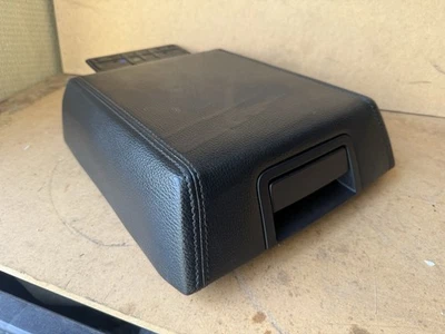 Ford Expedition 2007-2017 consola central tapa reposabrazos negro Foto 1 de 4