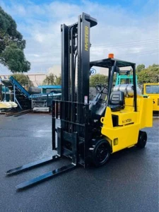 HYSTER S4.00XLBCS COMPACT 4.5T FORKLIFT - Picture 1 of 10