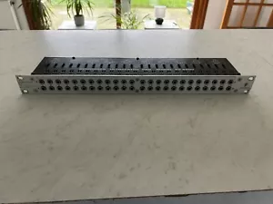 Behringer PX2000 - Picture 1 of 6