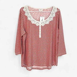 Melrose Chic Women’s 1X Red White Striped Blouse NWT Crocheted Collar - Picture 1 of 6