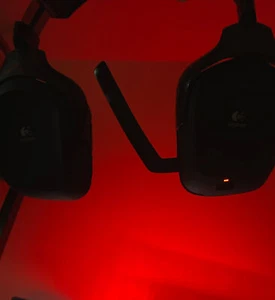Logitech G930 Black Over the Ear Headset - Picture 1 of 2