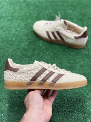 Adidas Gazelle Interior Arena Strata Premium Marrón Mujer JS1418 NUEVO Multi Talla Foto 1 de 4