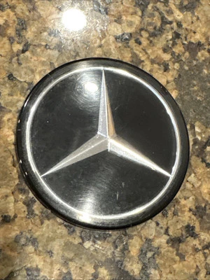 Mercedes-Benz W123 240D 300D Center Star HORN Steering Wheel 2 2/16" EXCELLENT - Image 1 of 4