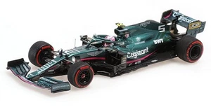 Aston Martin AMR21 GP Azerbaijan 2021 Sebastian Vettel 1:43 MINICHAMPS 417210705 - Foto 1 di 1