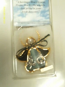 Glass Heilooms Irish Charmer suncatcher with stand   2"  1998  new on package - Picture 1 of 6