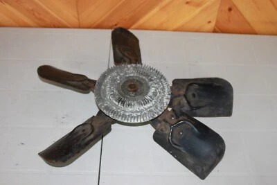 Оригинальный вентилятор охлаждения радиатора 1988-2000 Chevrolet, GM 22008956, 15563127 - Изображение 1 из 4