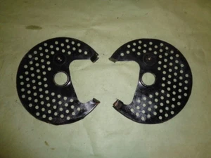 Cubiertas/protectores de freno de disco delantero Honda TRX250X 1987,88,89,90,91,92 FABRICANTE DE EQUIPOS ORIGINALES - Imagen 1 de 2