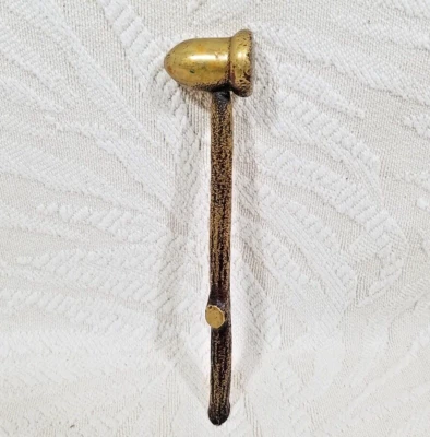 VINTAGE BRASS ACORN ICE BREAKER NUT CRACKER TABLE TUNER HAMMER MALLET - Image 1 of 4