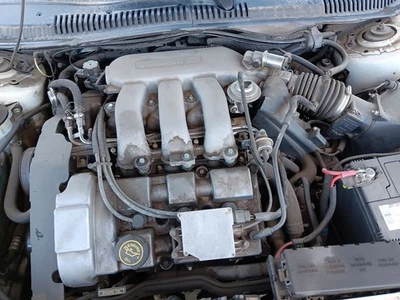 Motor de arranque ID F50U-11000-AA a través de CA compatible con 95-00 Lincoln Continental 27832295 Foto 1 de 4