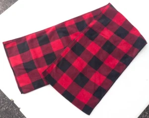 Winter Unisex Red Buffalo Plaid Warm & Soft Fleece Neck Scarf - NWT - Picture 1 of 1