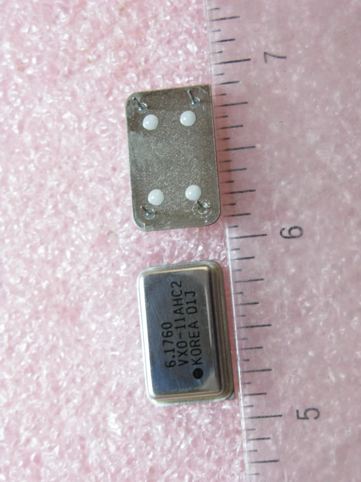 26 PCS ECS ECS-VXO-11-A-HC-2-061.76MHZ  Crystals & Oscillators - Image 1 of 1