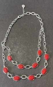 🌸 Liz Claiborne Silber Doppelstrang rote Perlen 17-19 Zoll Halskette ~ Neu ohne Etikett 🌸 - Bild 1 von 2