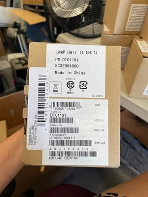 New DT01191 Lamp for HITACHI CP-X2021 - Image 1 of 4