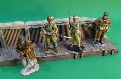 KING & COUNTRY X 3, Del Prado X 1 US WWII  Figures 1/30 As New Condition. - image 1 of 3