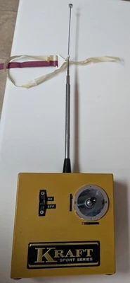 Radiocontrolador a batería Kraft serie deportiva vintage Freq 72,32 MHz Hobby Foto 1 de 4