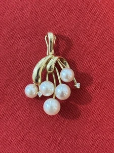 14K Yellow Gold Pearl & Diamond Pendant - Picture 1 of 9