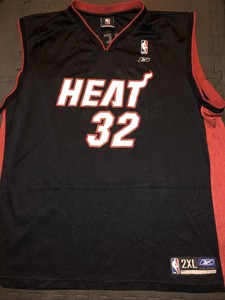 Las mejores ofertas en Camisetas de la NBA Reebok Negro | eBay