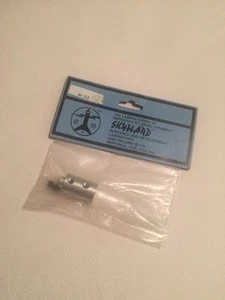 SELTEN 1980er NOS SKYWARD GAS RC 1/8 LKW MEAN MEANER MUDDER KAROSSERIEHALTERUNG TEIL H-22 - Bild 1 von 3