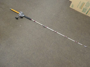 PENN Special Senator Rod W/Reel (MISSING BOTTOM RUBBER ON HANDLE ) - Picture 1 of 9