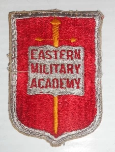 Parche ROTC de la Academia Militar Oriental del Ejército de los Estados Unidos de los años 60 de 3" de alto x 2" de ancho - Imagen 1 de 2
