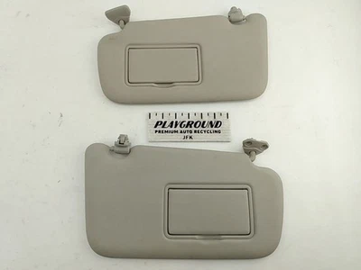 Juego de parasol Nissan Leaf 11-12 (2) con espejo de tocador y luces Foto 1 de 4