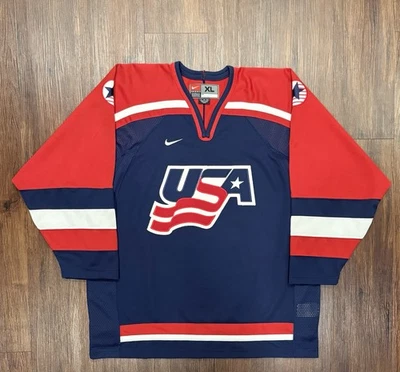 Vtg Team USA 2002 Salt Lake City Olympics Nike IIHF Hockey Jersey - Size XL - Image 1 of 4