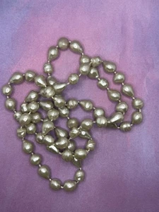 Lange barocke Kunstperlen Seil Halskette Elfenbein endlos kein Verschluss 35" Schmuck Flapper - Bild 1 von 6