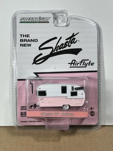 GreenLight Shasta Airflyte 15’ “Rosa y Blanco” Edición Limitada Difícil de Encontrar - Imagen 1 de 4