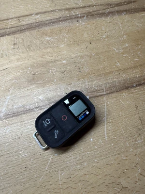 (B) GoPro RMMW2 Wireless Remote Control With LED Display - Remote (No Charger) - Image 1 of 3