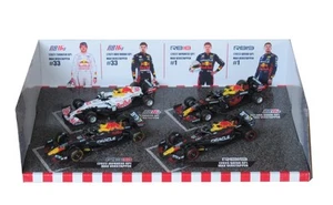 MAX VERSTAPPEN Set 4 Modelli F1 RED BULL RACING 1/43 12cm DieCast Bburago - Picture 1 of 4