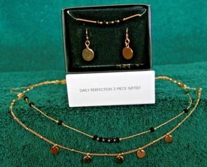 3 piezas AVON DAILY PERFECTION. JUEGO DE COLLAR, PULSERA Y PENDIENTES - Imagen 1 de 6
