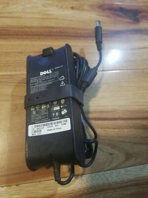 #F) Used Genuine Dell 09T215  PA-1900-02D AC Adapter 19.5v, 4.62A,  - Image 1 of 2