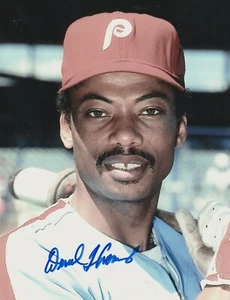 DERREL THOMAS PHILADELPHIA PHILLIES ACTION SIGNED 8x10 - Picture 1 of 1
