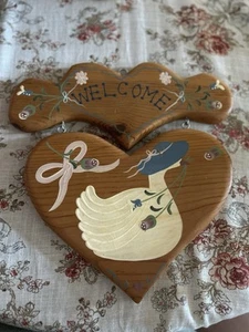 Vtg Primitive Country Wood Goose Welcome Plaque Heart Shaped Hand Painted Folk - Picture 1 of 2